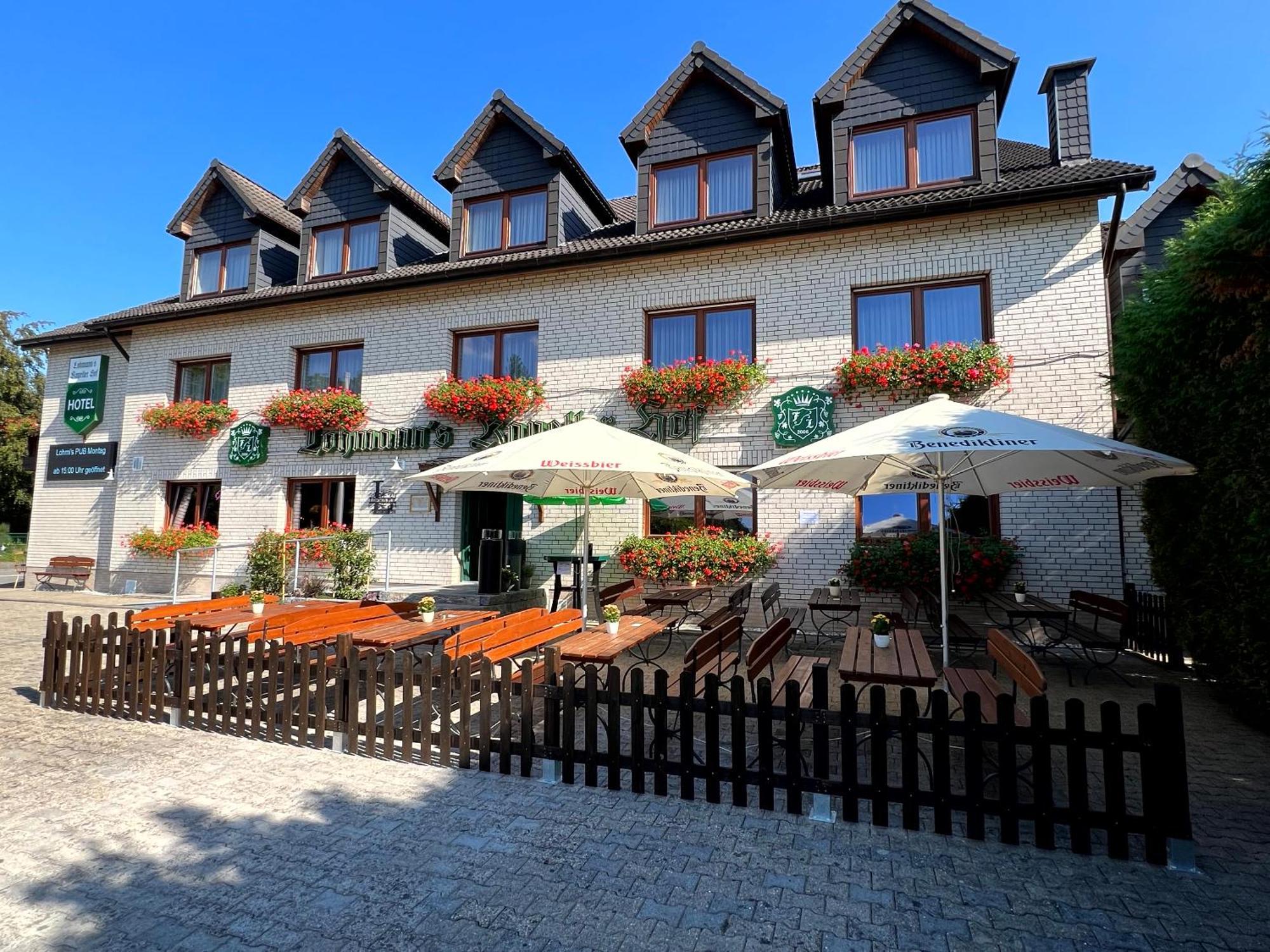 ホテル Lohmann'S Kapeller Hof ランゲンフェルト エクステリア 写真